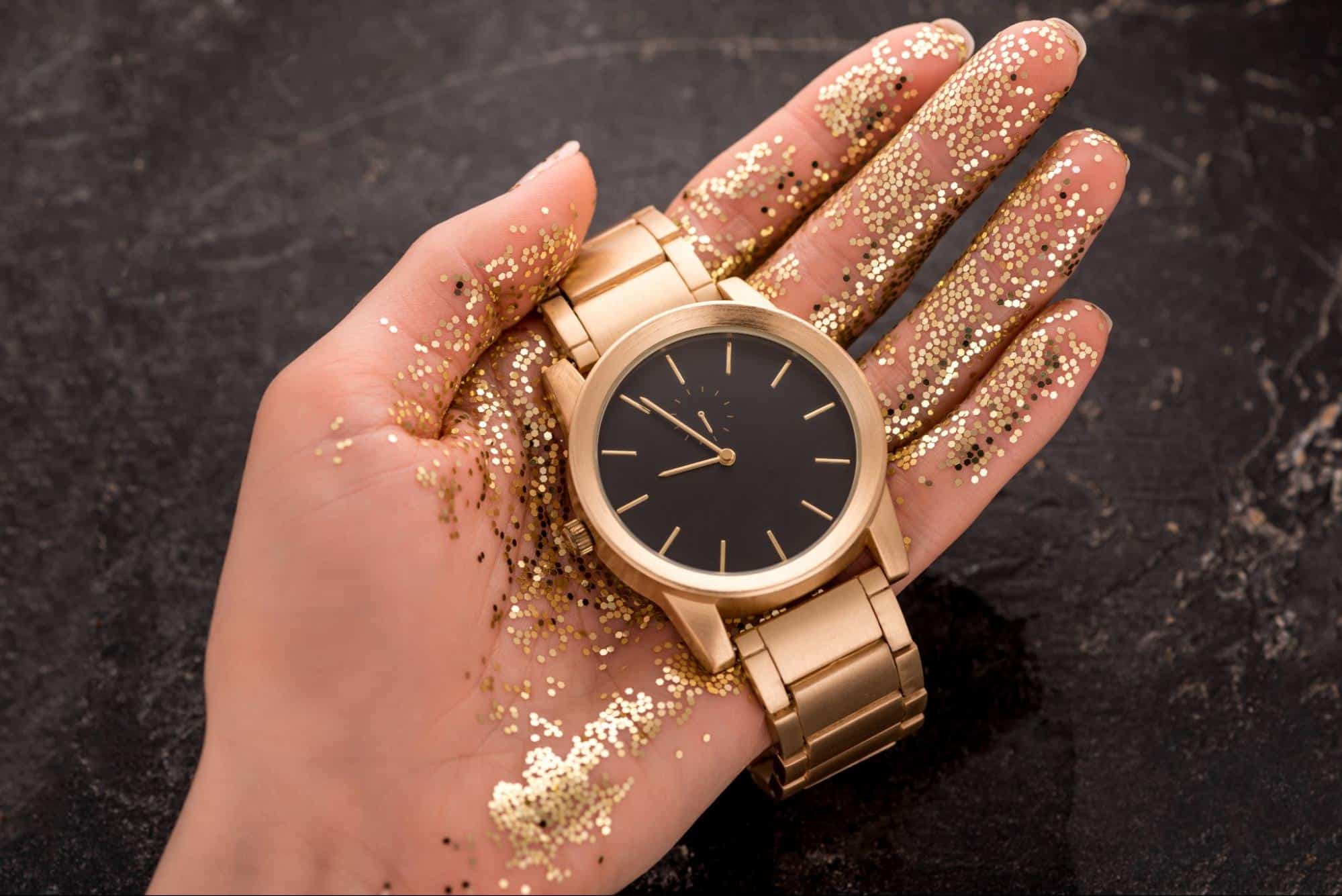cuanto pagan por un reloj de oro